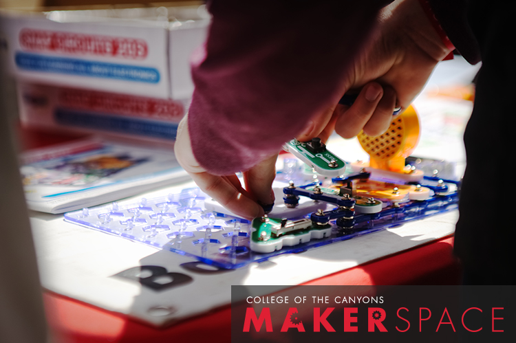 亚博是专业买球峡谷MakerSpace的大学